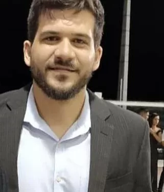 Prefeito de Prata nomeia o novo Secretário de educação Yuri Brito.
