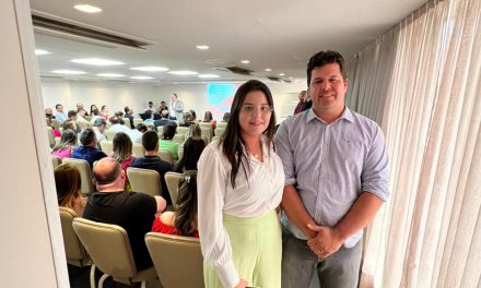 Famup: Prefeito de Prata e secretária de saúde participam de uma importante reunião em João Pessoa.
