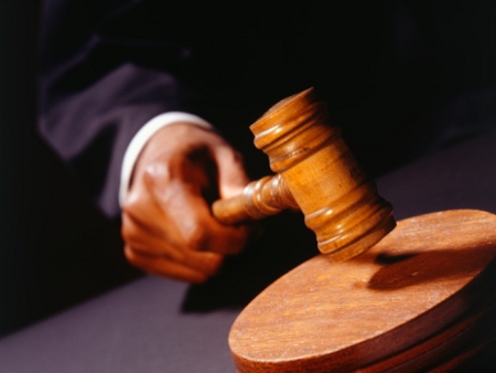 Justiça determina que prefeitura de Prata convoque aprovados no concurso público sob pena de multa