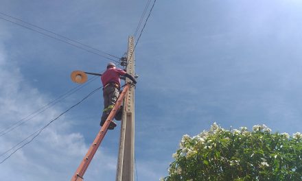 Prefeitura de Prata, realiza manutenção e reposição de lâmpadas da iluminação pública na zona Rural e Urbana
