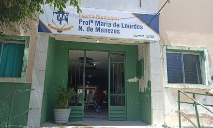 Prefeitura de Prata faz manutenção na Escola Maria de Lourdes para início das aulas.