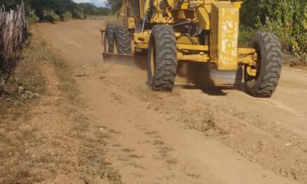 Prefeitura da Prata: Recuperação contínua nas estradas vicinais