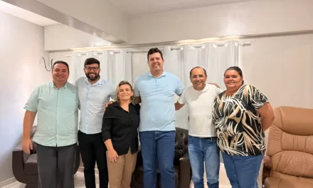 Prefeitura e Câmara alinham detalhes da festa da padroeira em Prata